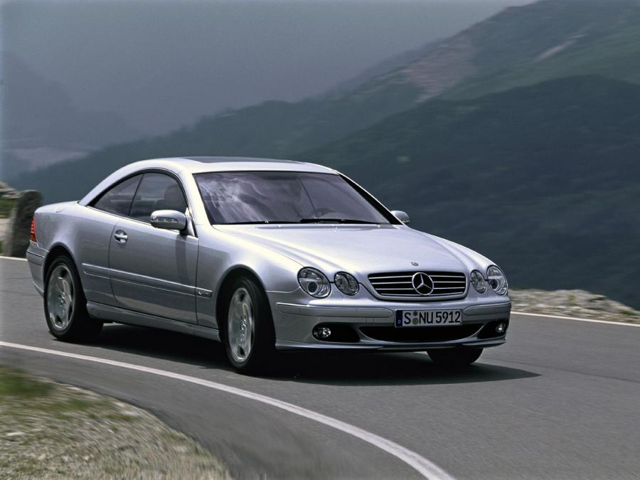  Mercedes-Benz CL600 2002 года  (фото 1 из 19)